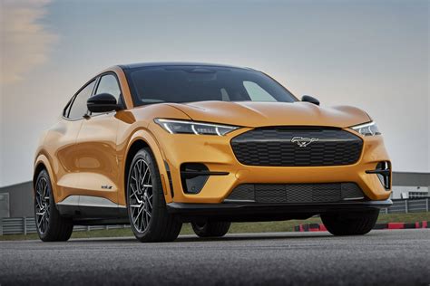 ford mustang suv 2023